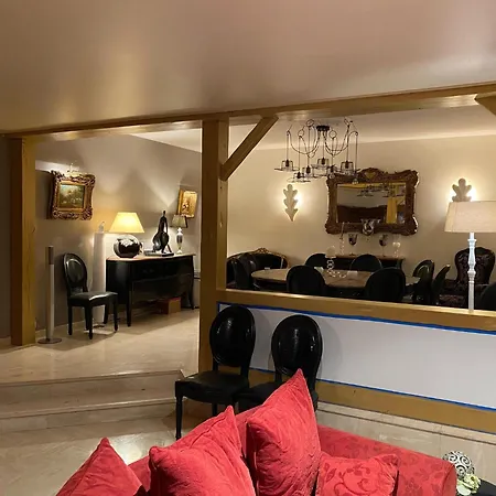 Holiday home Maison Ravel With Private Swimming Pool *